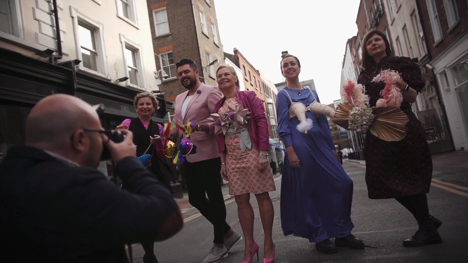 Glam up your bra group photo